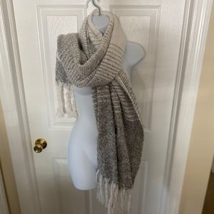 Calvin Klein scarf